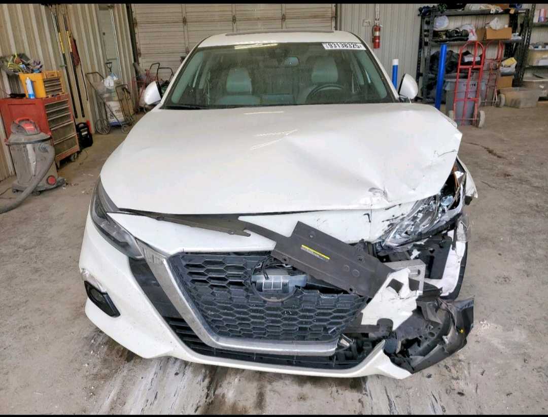 Car Image 2020 NISSAN ALTIMA