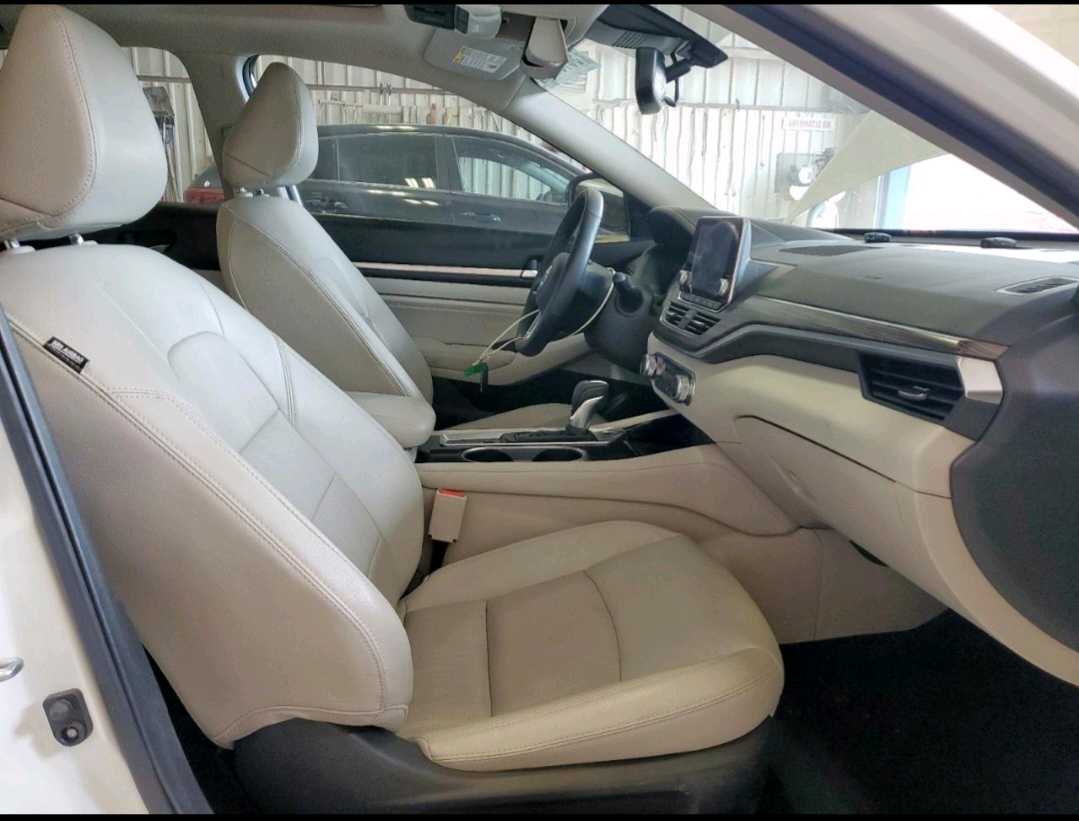 Car Image 2020 NISSAN ALTIMA