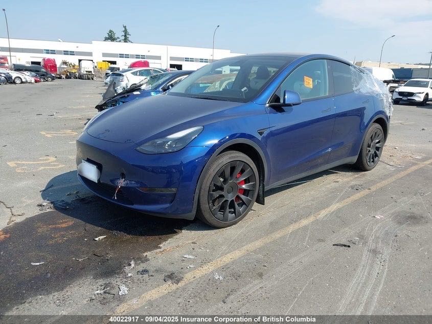 TESLA Model Y 2023