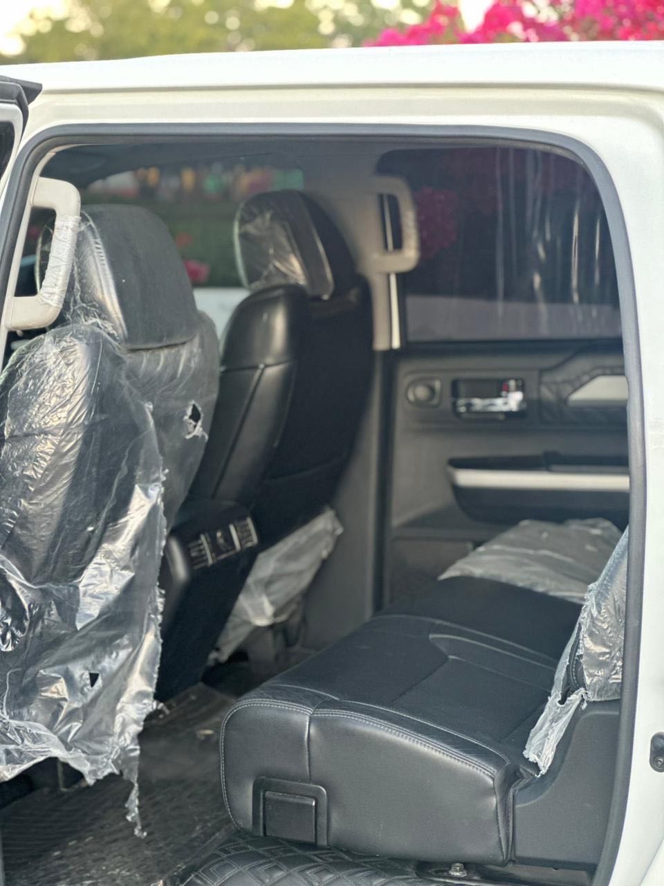 Car Image 2019 TOYOTA TUNDRA PLATINUM