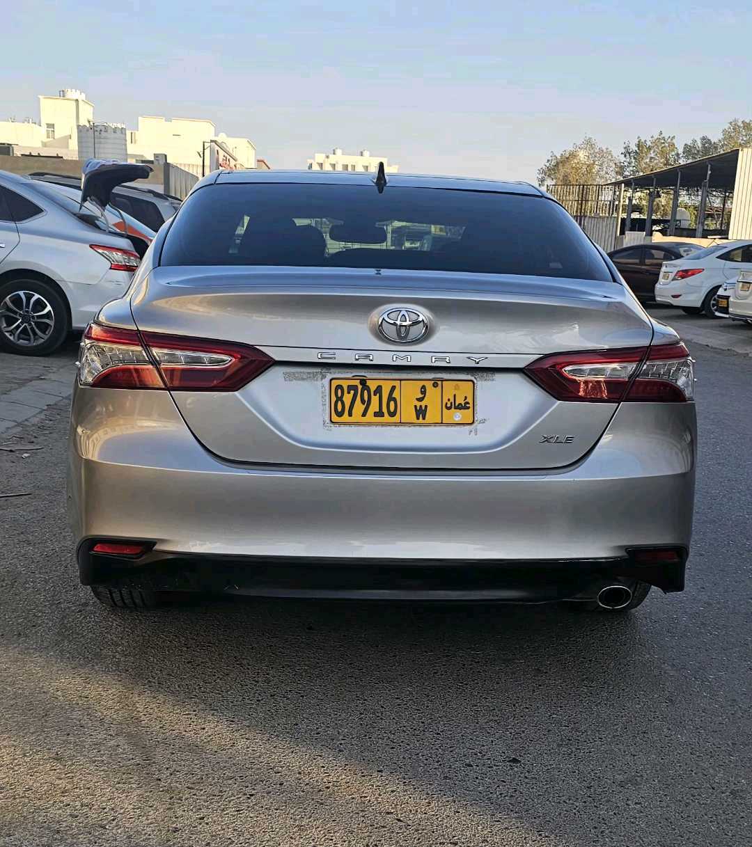 Car Image 2020 TOYOTA CAMRY XLE