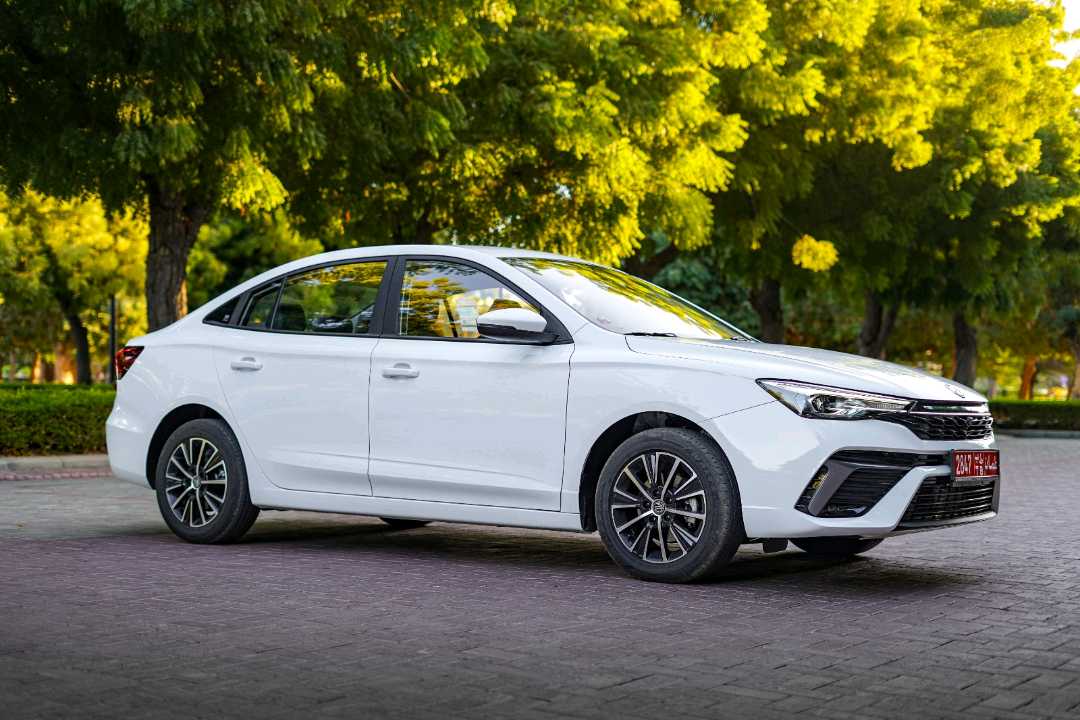 GEELY EMGRAND 2025