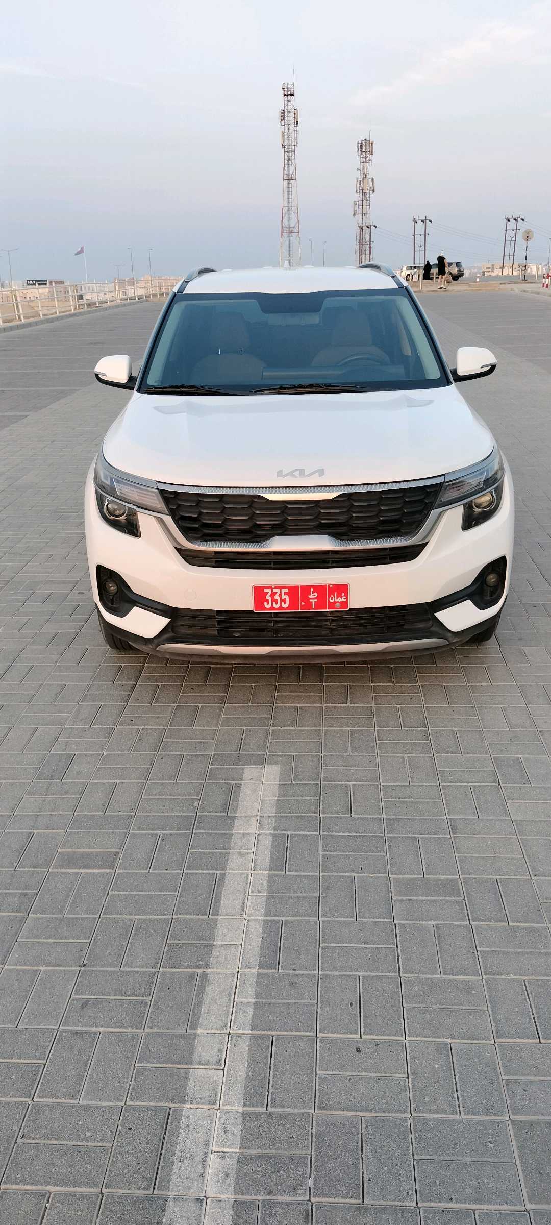 نيسان كيكس 2025