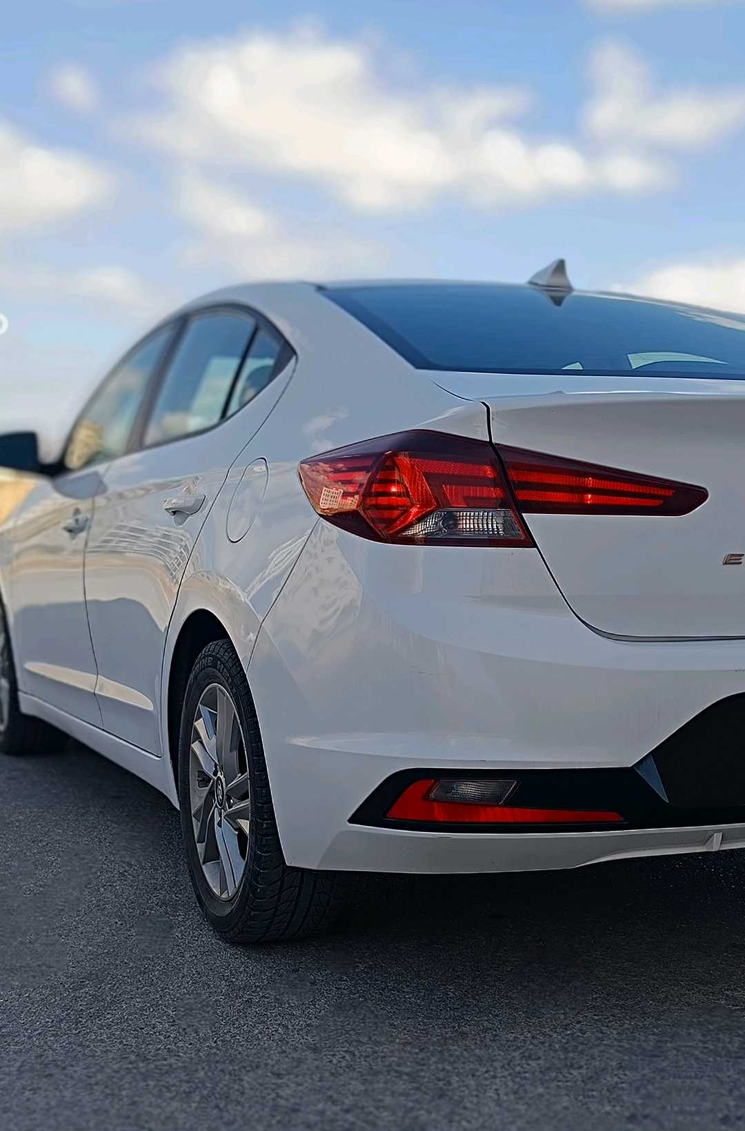 HYUNDAI ELANTRA 2020
