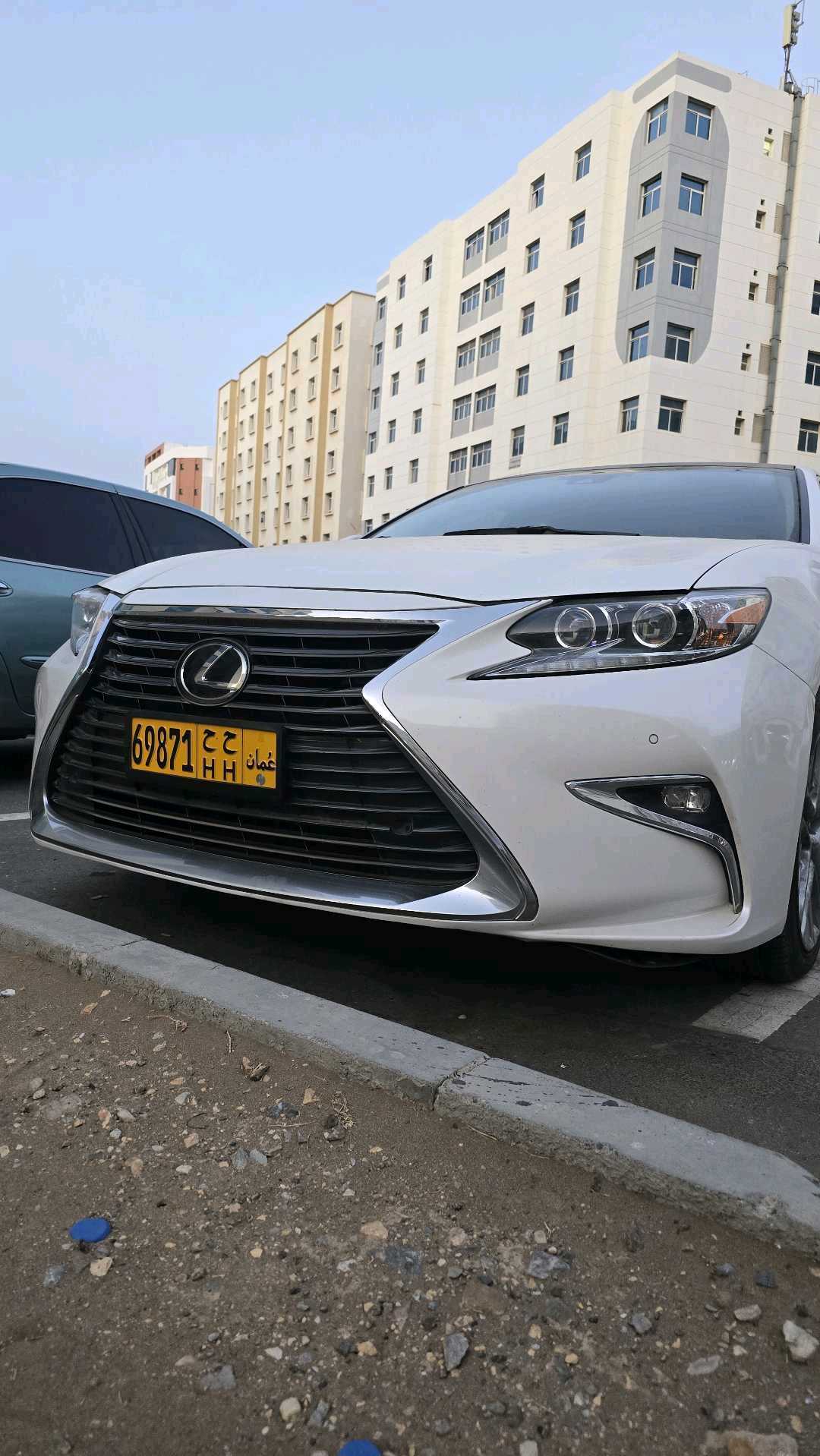 لكزس ES 350 Base 2018