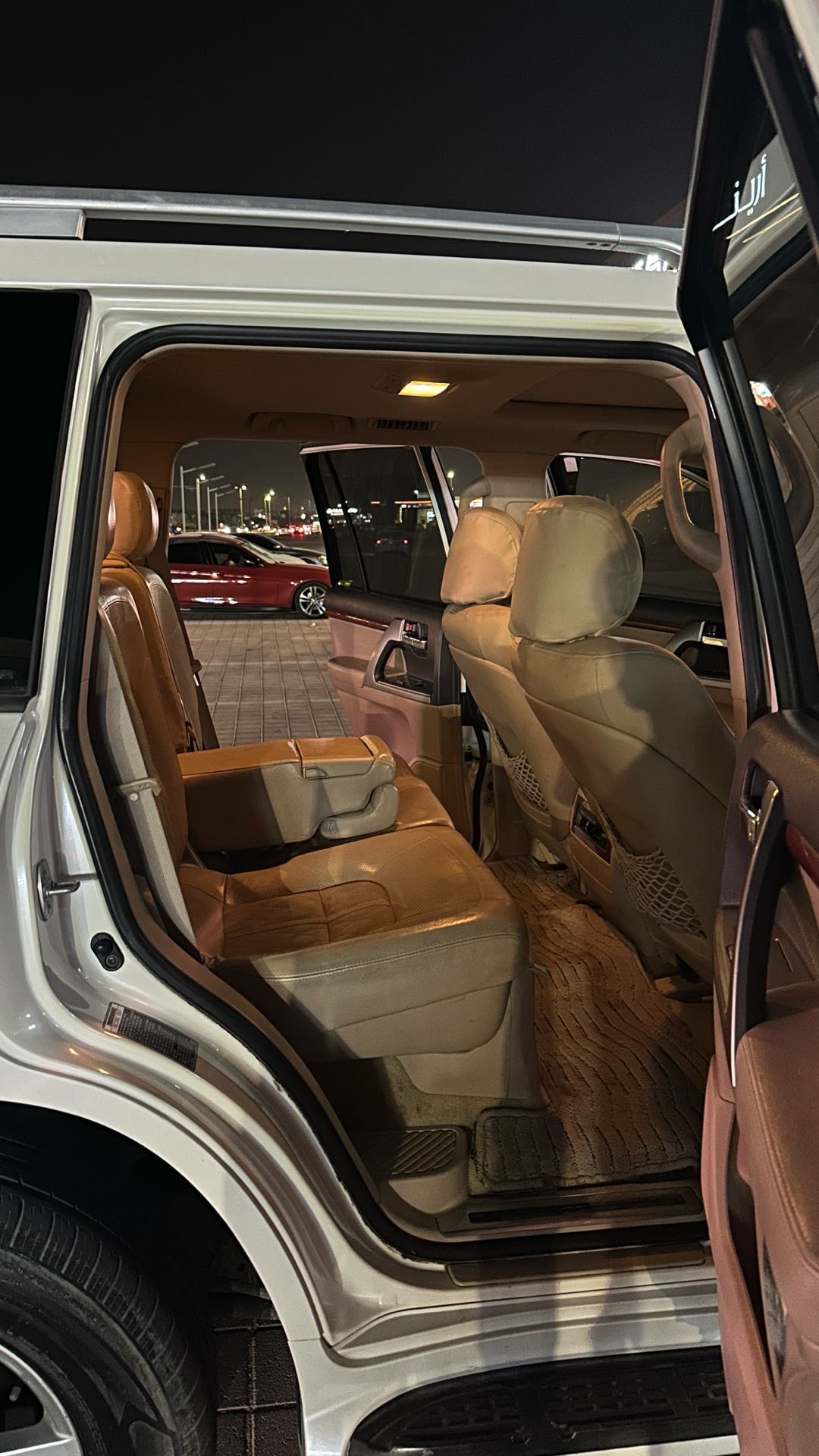 Car Image 2015 TOYOTA LAND CRUISER VX.R