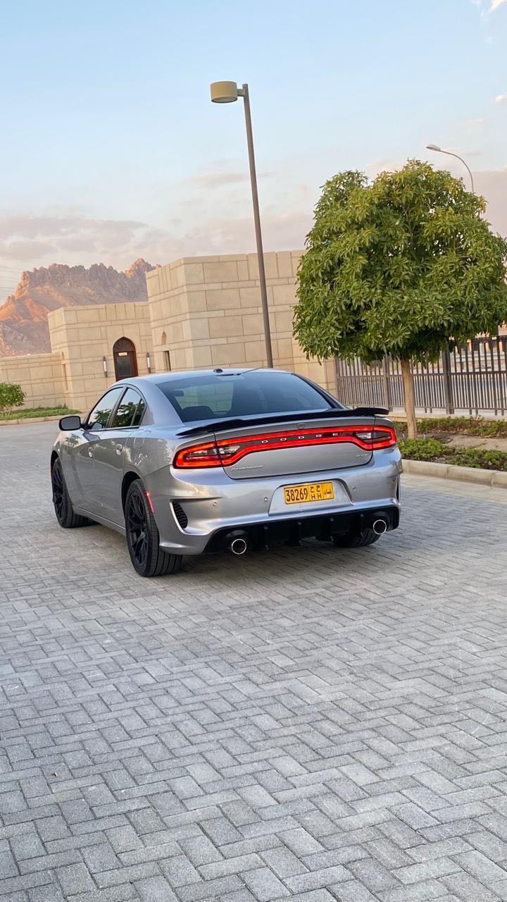 Car Image 2018 DODGE CHARGER SXT