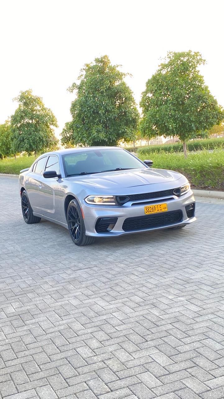 Car Image 2018 DODGE CHARGER SXT
