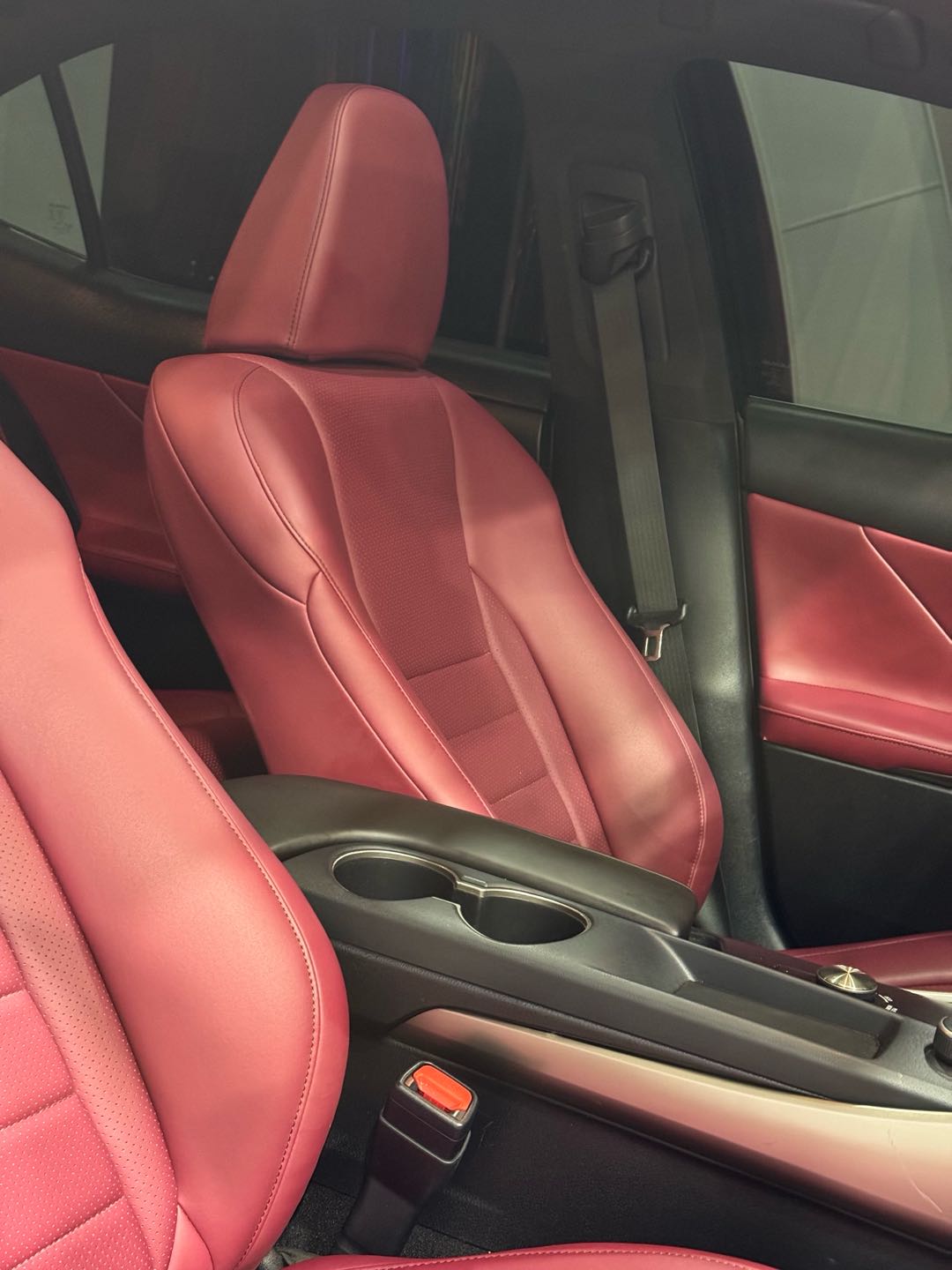 Car Image 2018 LEXUS IS 300