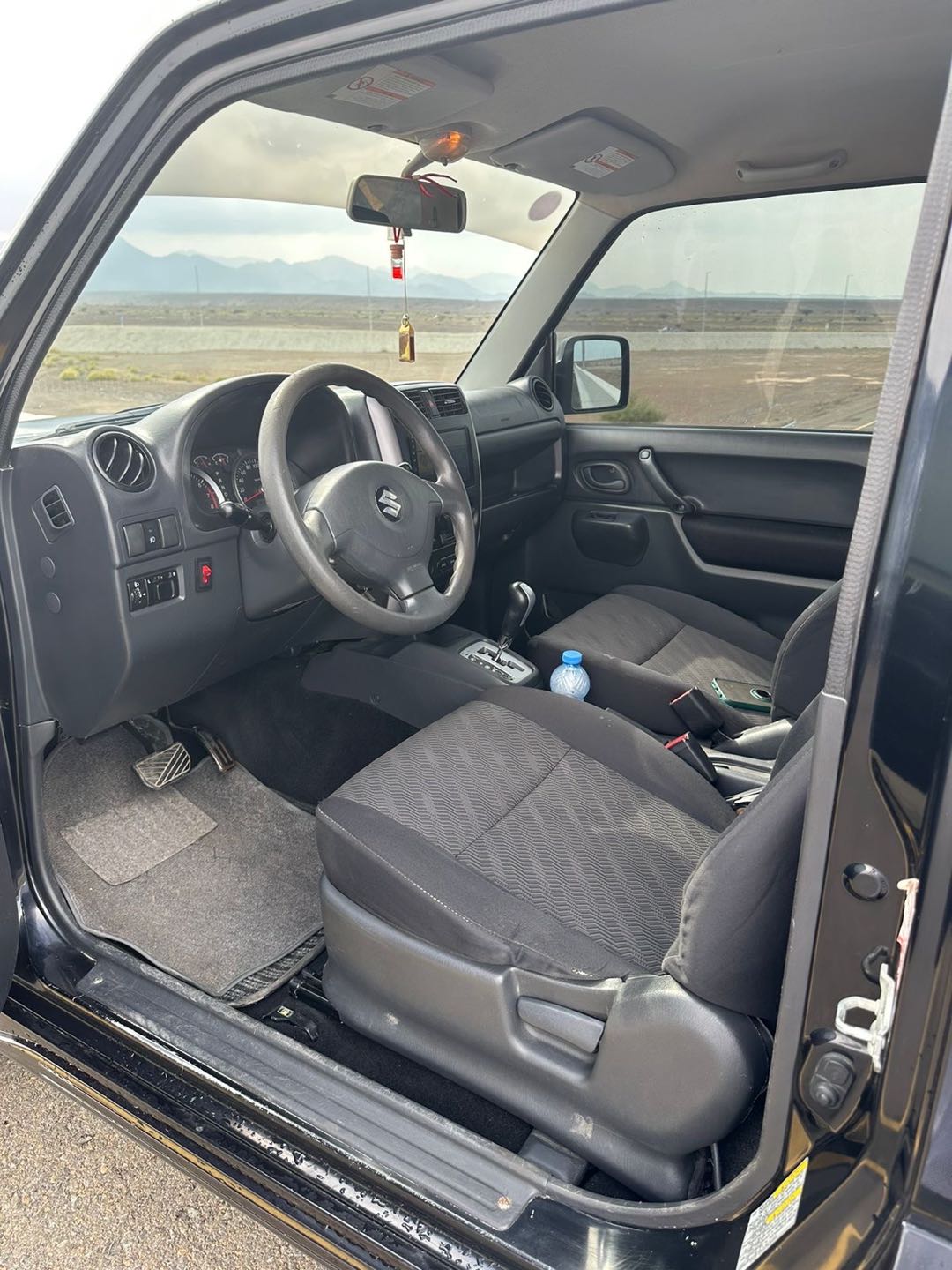 Car Image 2014 SUZUKI JIMNY 