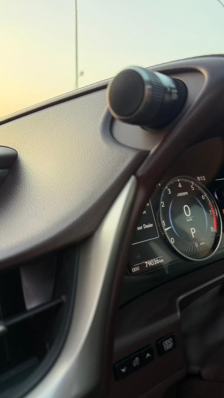 Car Image 2019 LEXUS ES 350