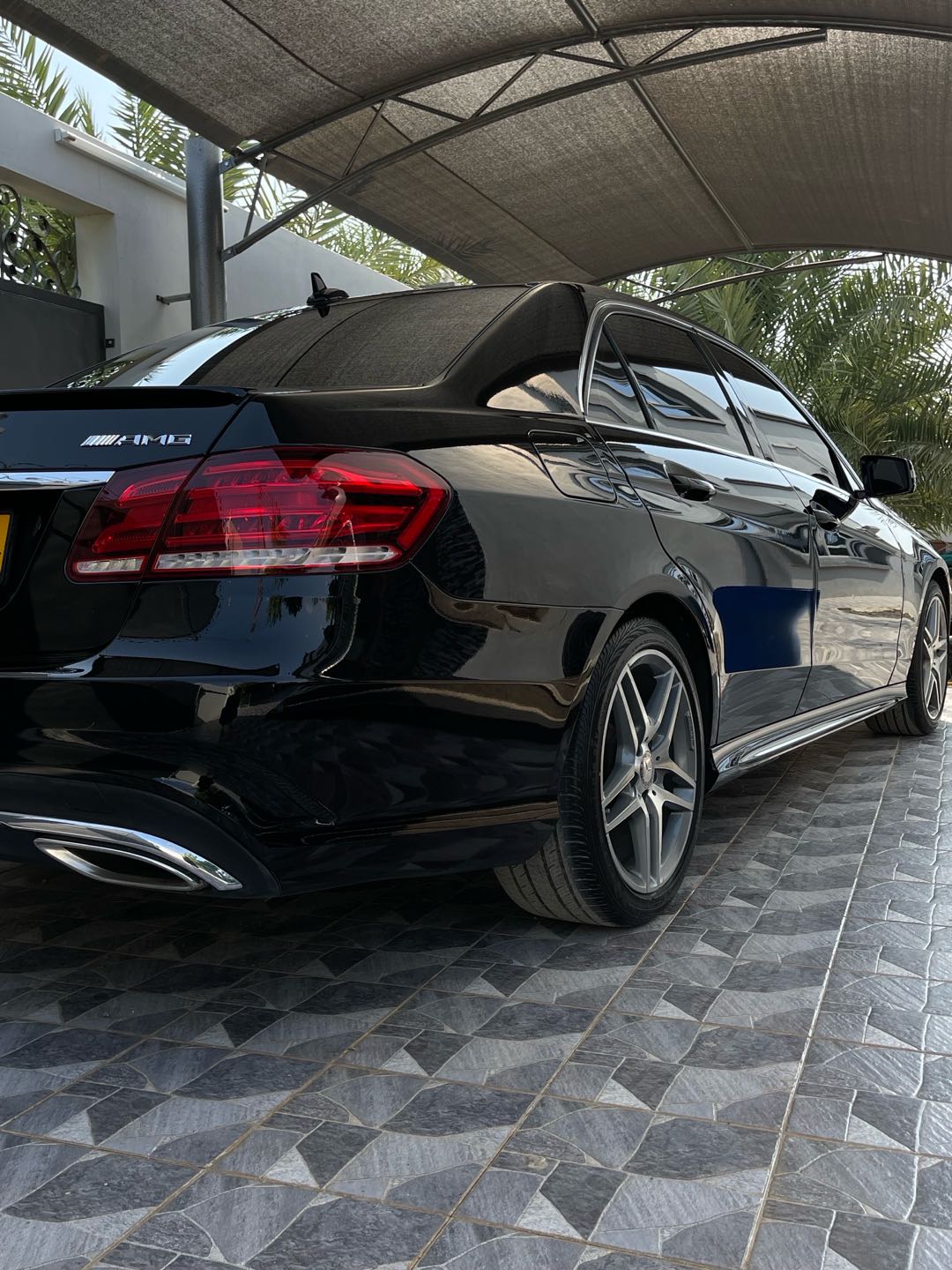 Car Image 2014 MERCEDES E Class 350