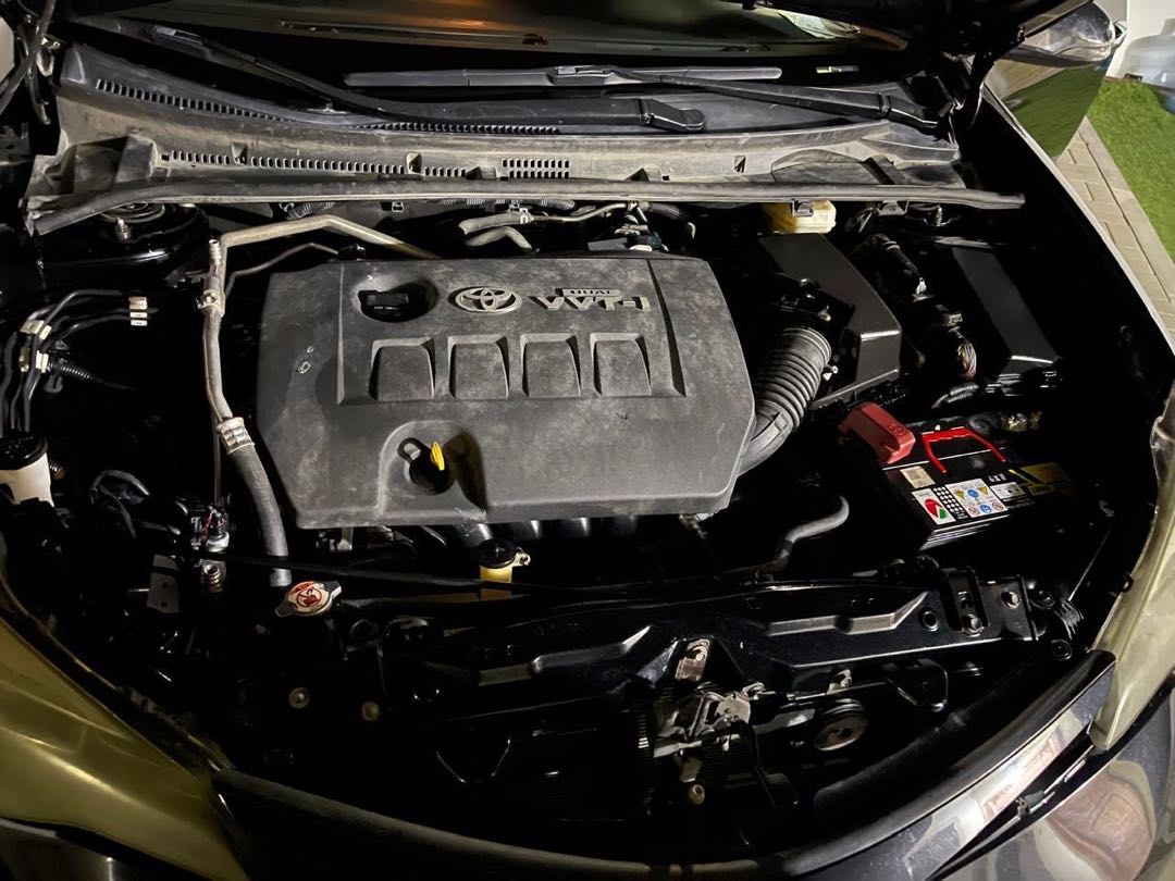 Car Image 2017 TOYOTA COROLLA SE