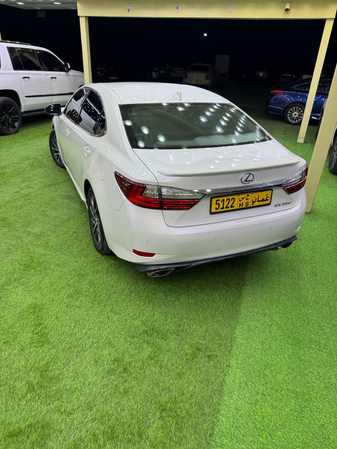 Car Image 2018 LEXUS ES 350