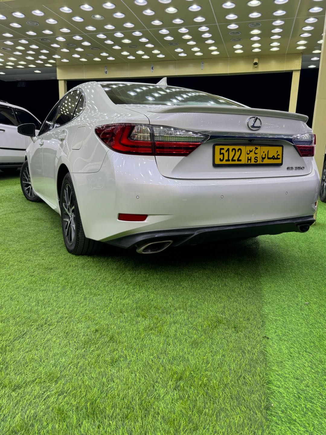 Car Image 2018 LEXUS ES 350