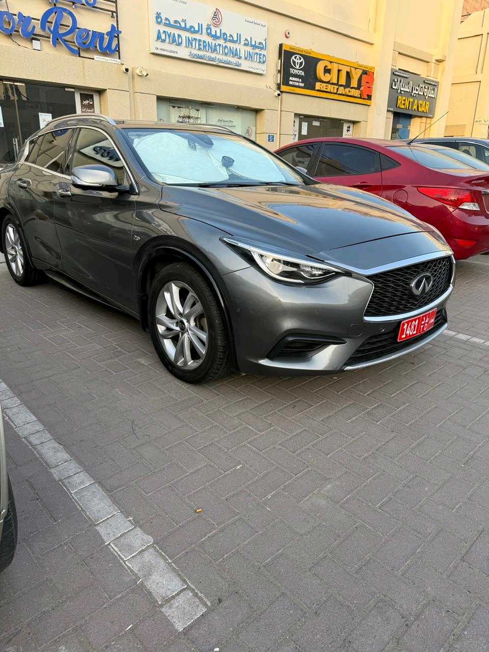 انفينتي QX30 2020