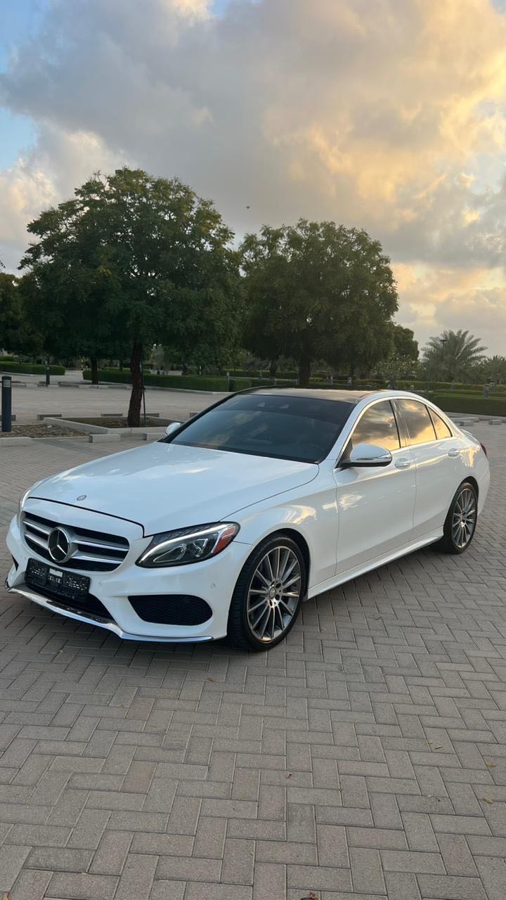 Car Image 2015 MERCEDES C Class 300