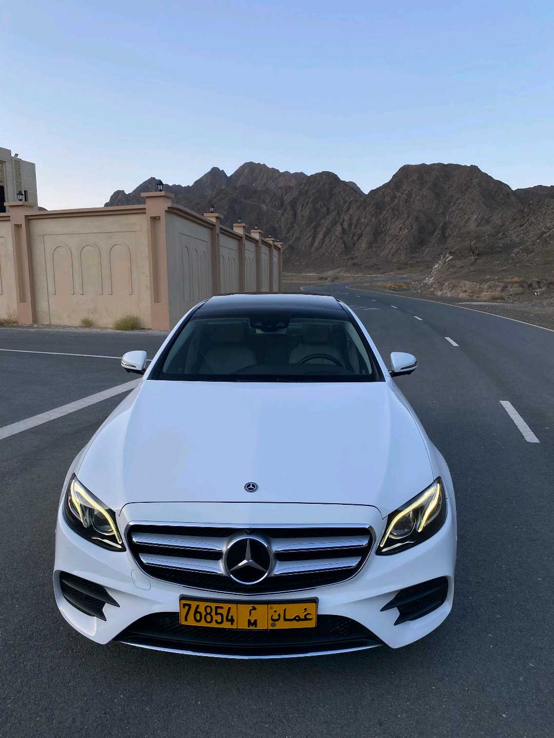 Car Image 2019 MERCEDES E Class 300
