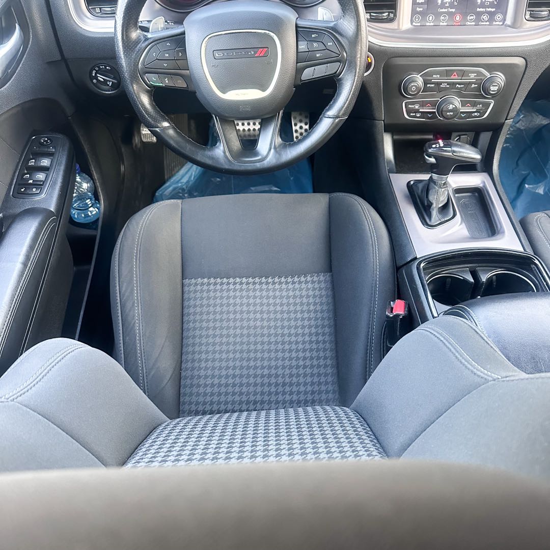 Car Image 2019 DODGE CHARGER R/T
