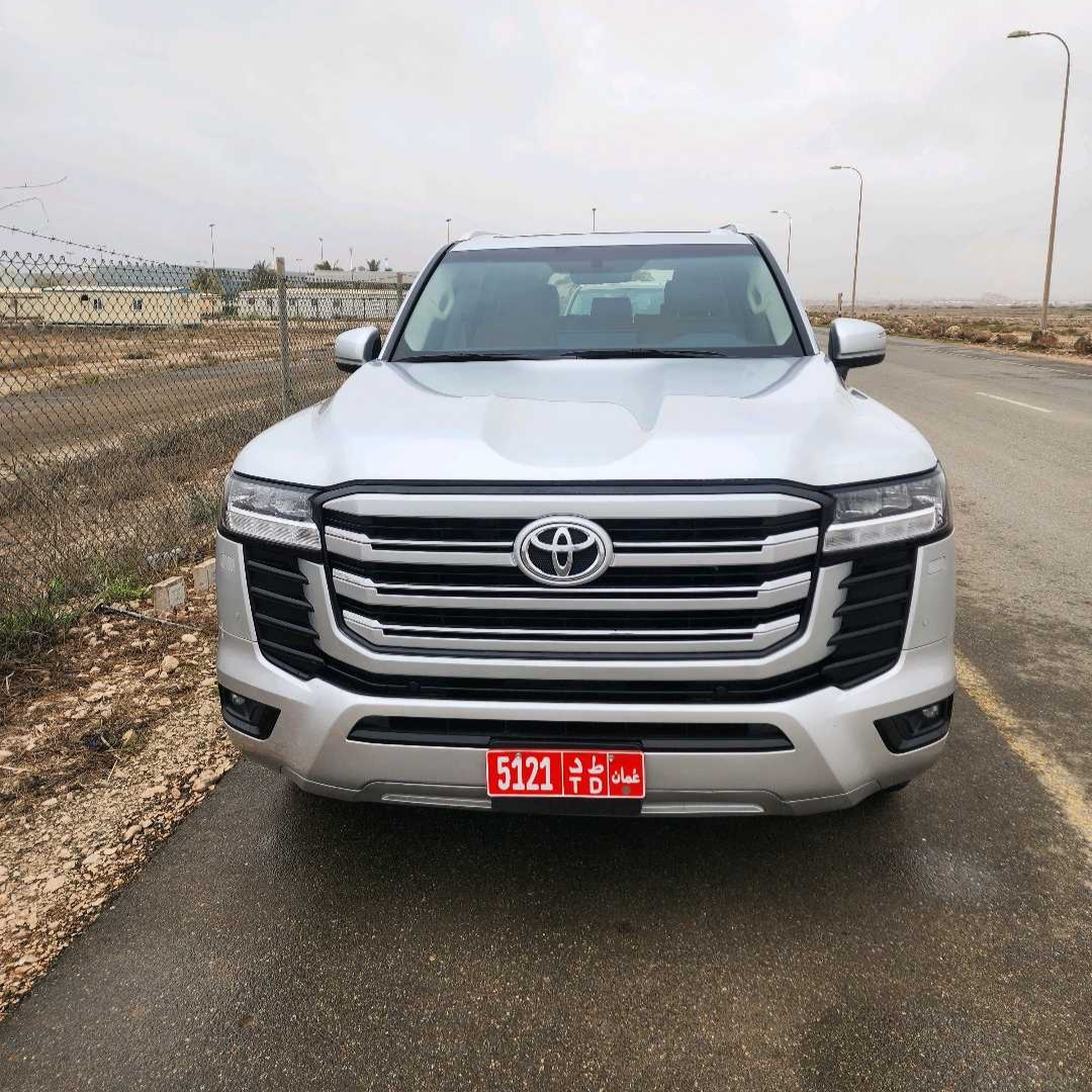 TOYOTA LAND CRUISER 2024