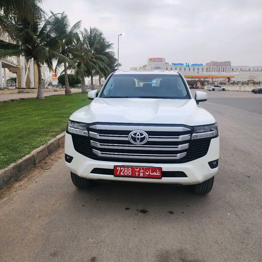TOYOTA LAND CRUISER 2024