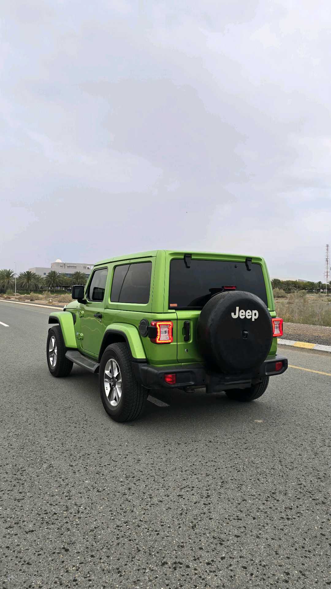 Car Image 2019 JEEP WRANGLER Sport