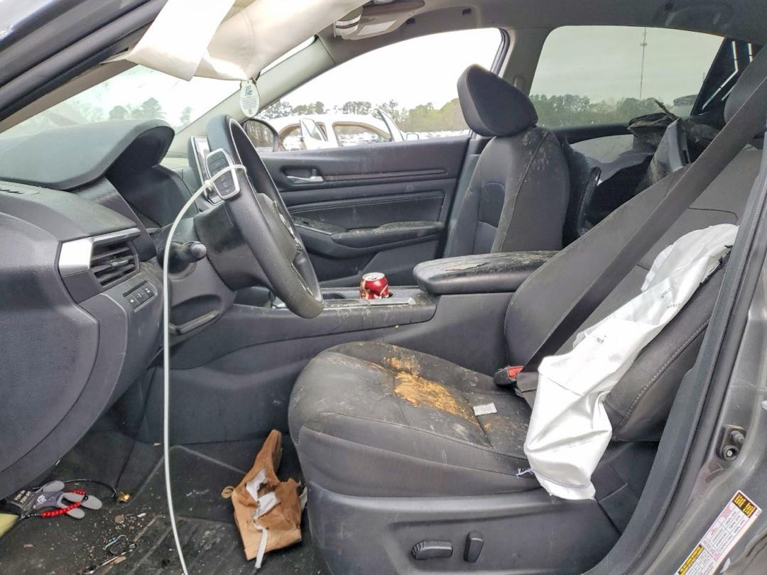 Car Image 2019 NISSAN ALTIMA