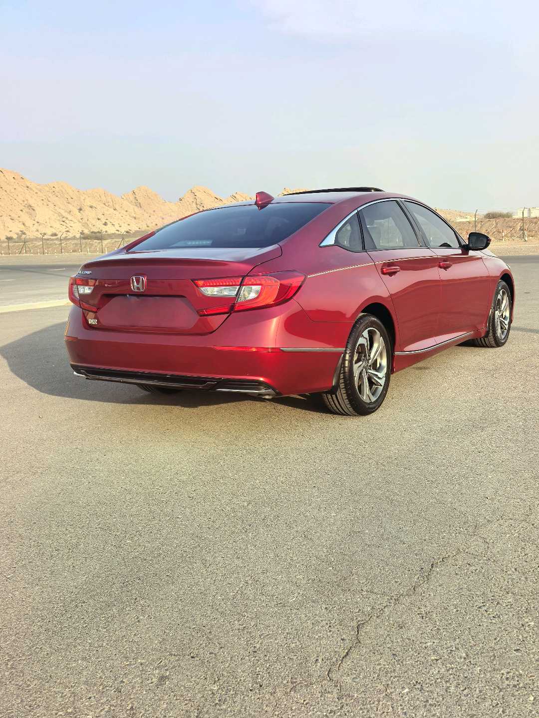 Car Image 2018 HONDA ACCORD EXL