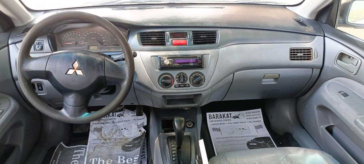 Car Image 2010 MITSUBISHI LANCER 