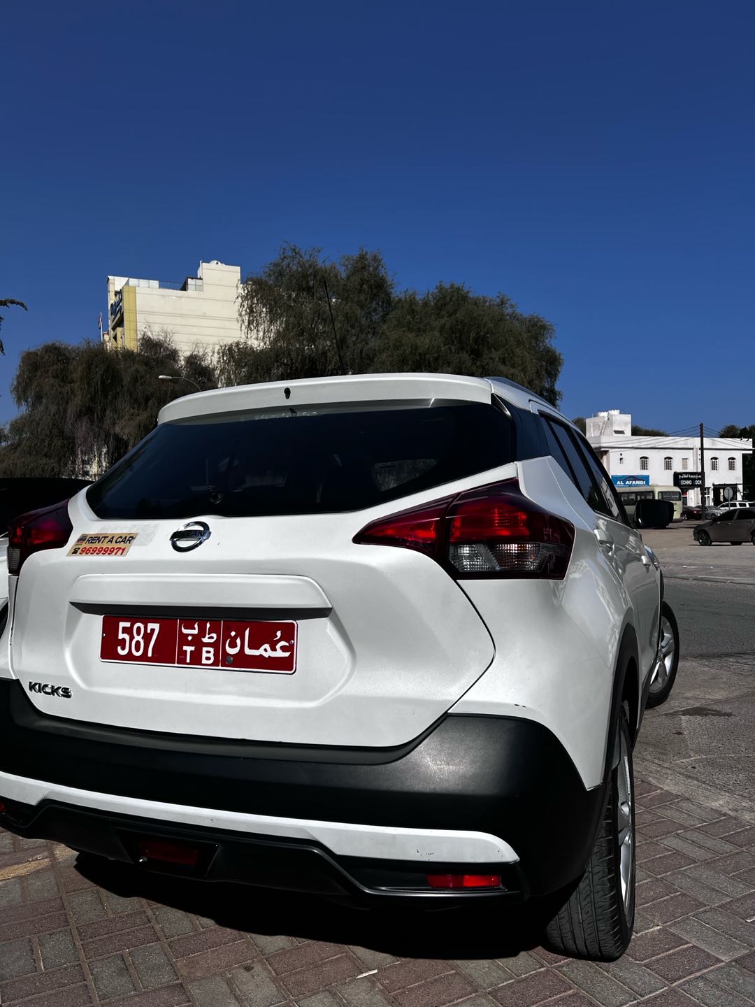 NISSAN KICKS 2020