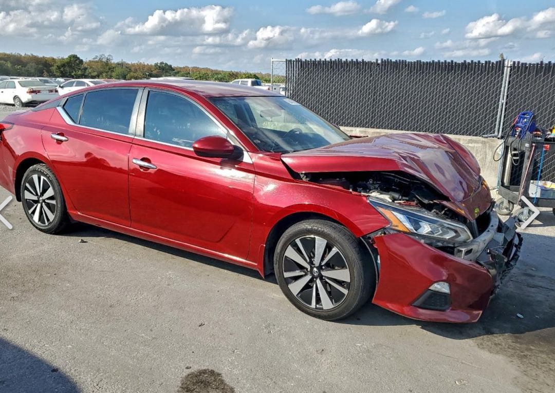 Car Image 2022 NISSAN ALTIMA