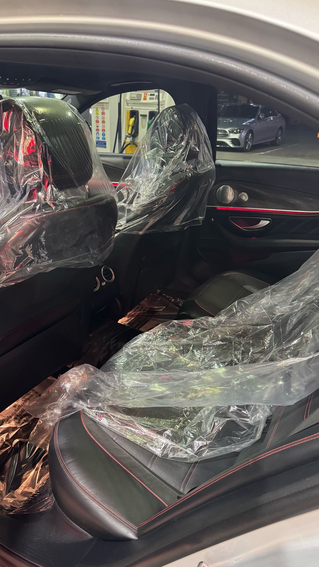 Car Image 2018 MERCEDES E Class E 43
