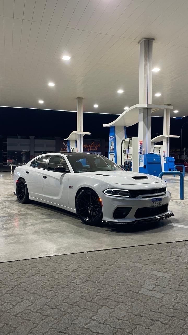 Car Image 2019 DODGE CHARGER R/T