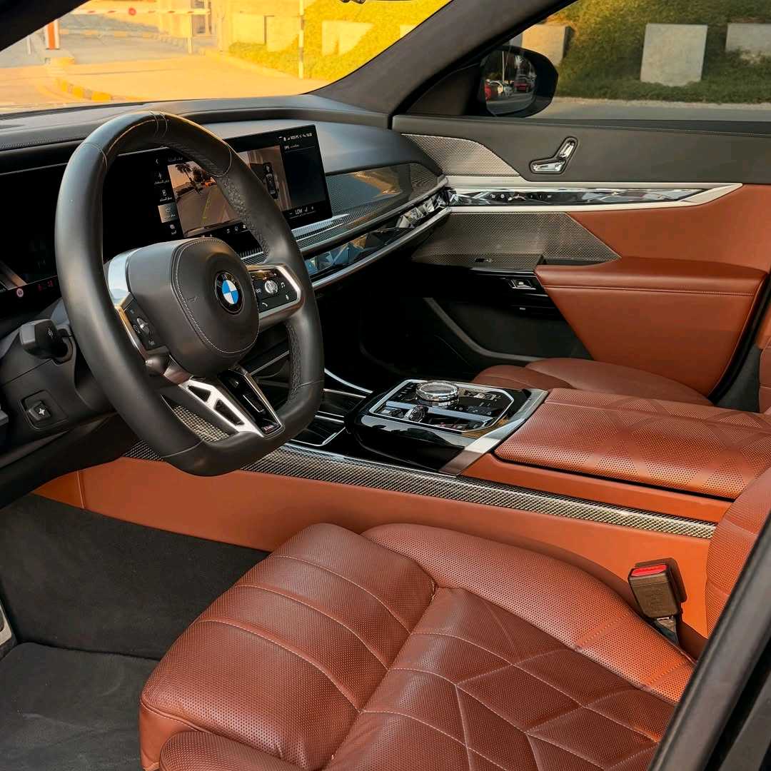 بي أم دبليو 7 SERIES 2023