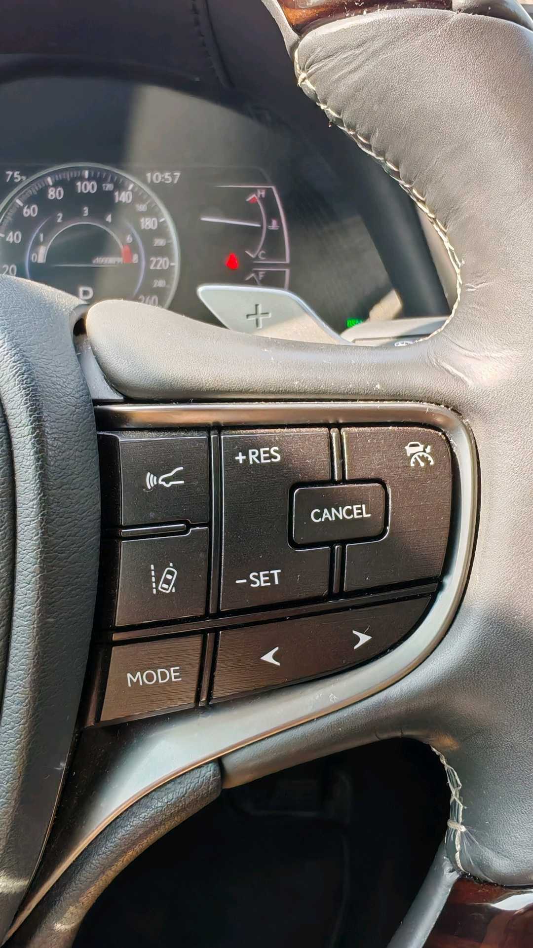 Car Image 2019 LEXUS ES 350