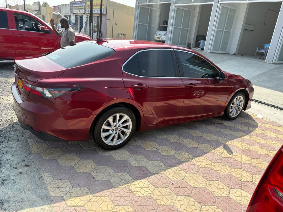 Car Image 2022 TOYOTA CAMRY LE