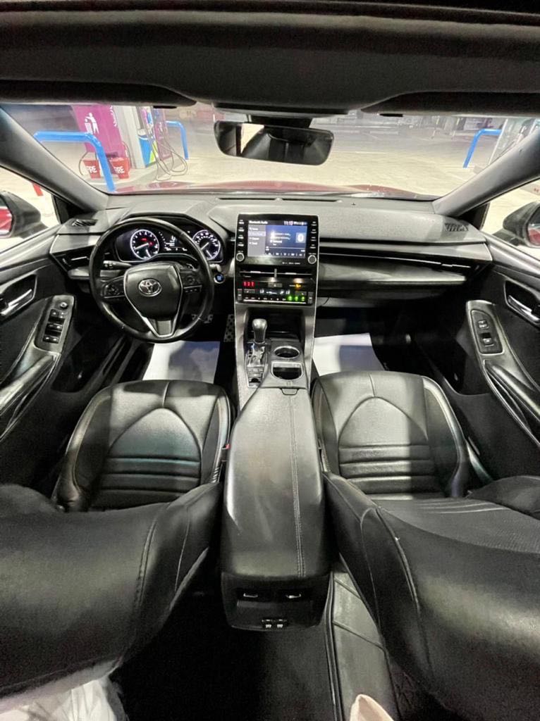 Car Image 2019 TOYOTA AVALON XSE