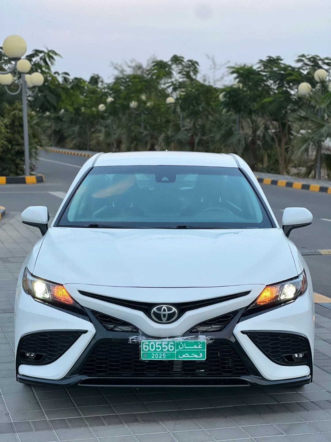 Car Image 2021 TOYOTA CAMRY SE