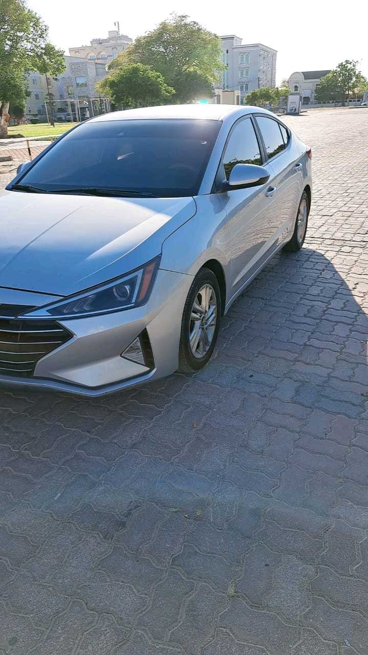 HYUNDAI ELANTRA 2020