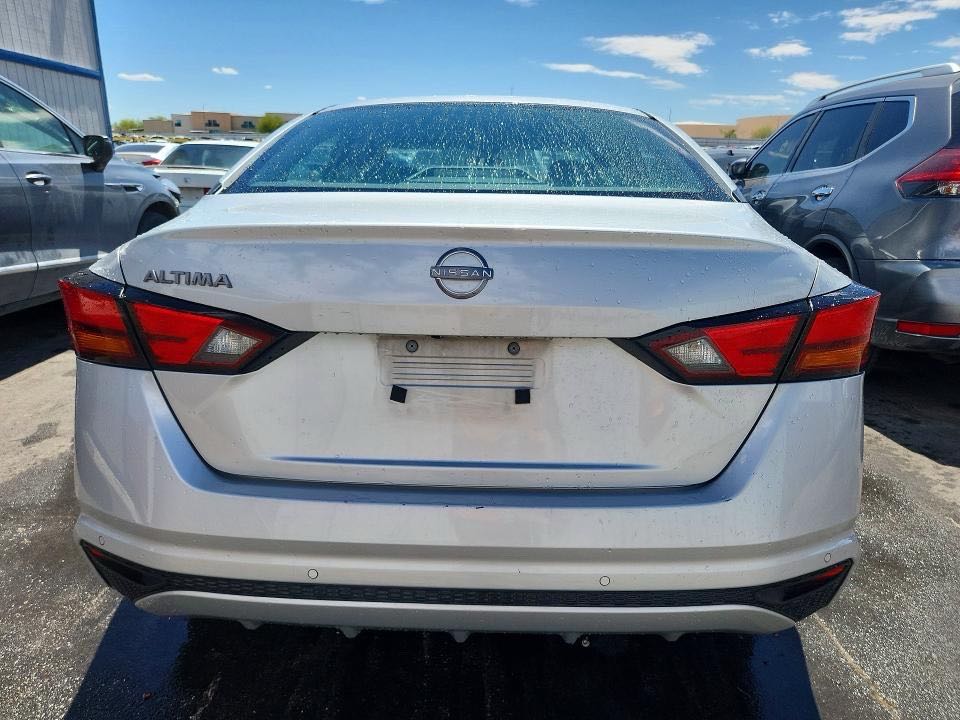 Car Image 2023 NISSAN ALTIMA