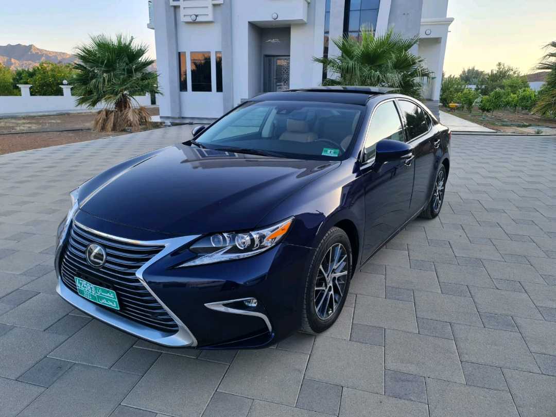 Car Image 2018 LEXUS ES 350