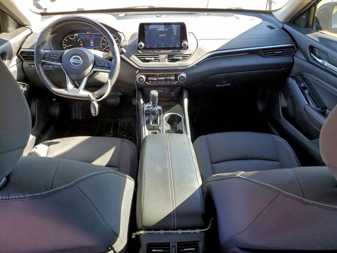 Car Image 2020 NISSAN ALTIMA