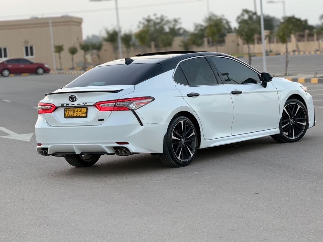 Car Image 2019 TOYOTA CAMRY XSE