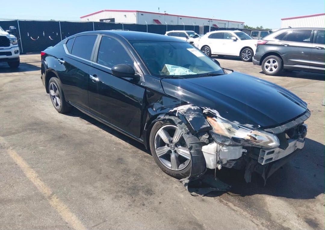 Car Image 2019 NISSAN ALTIMA