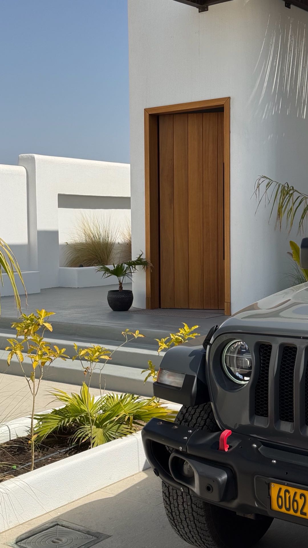 Car Image 2020 JEEP WRANGLER Sport