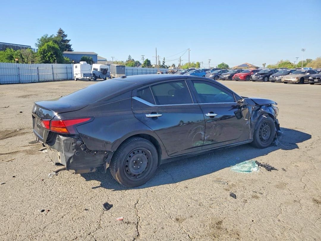 Car Image 2019 NISSAN ALTIMA