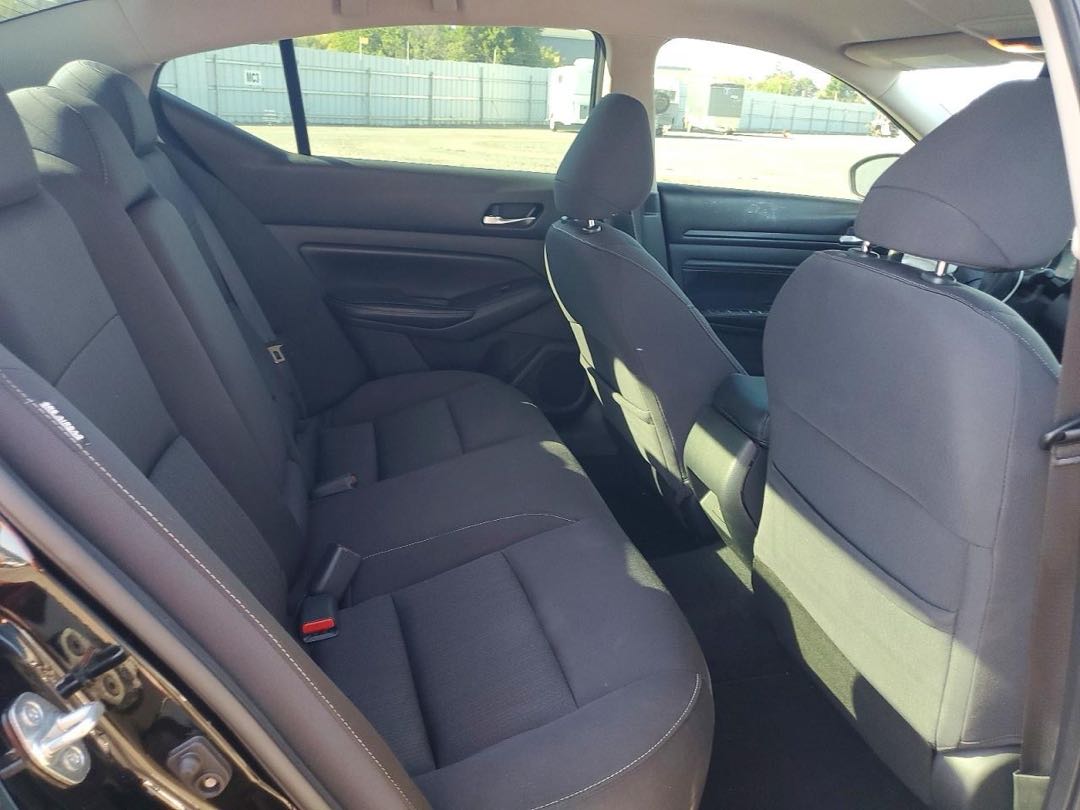 Car Image 2019 NISSAN ALTIMA