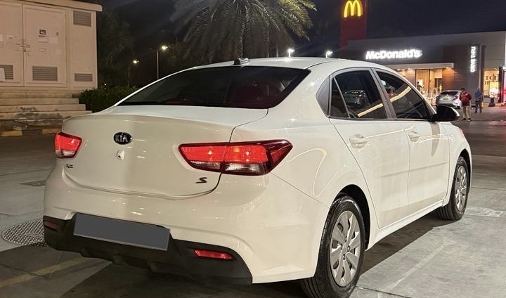KIA RIO 2020