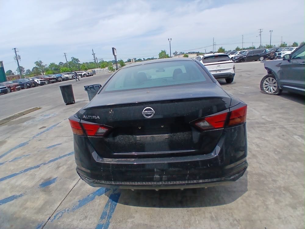 Car Image 2022 NISSAN ALTIMA