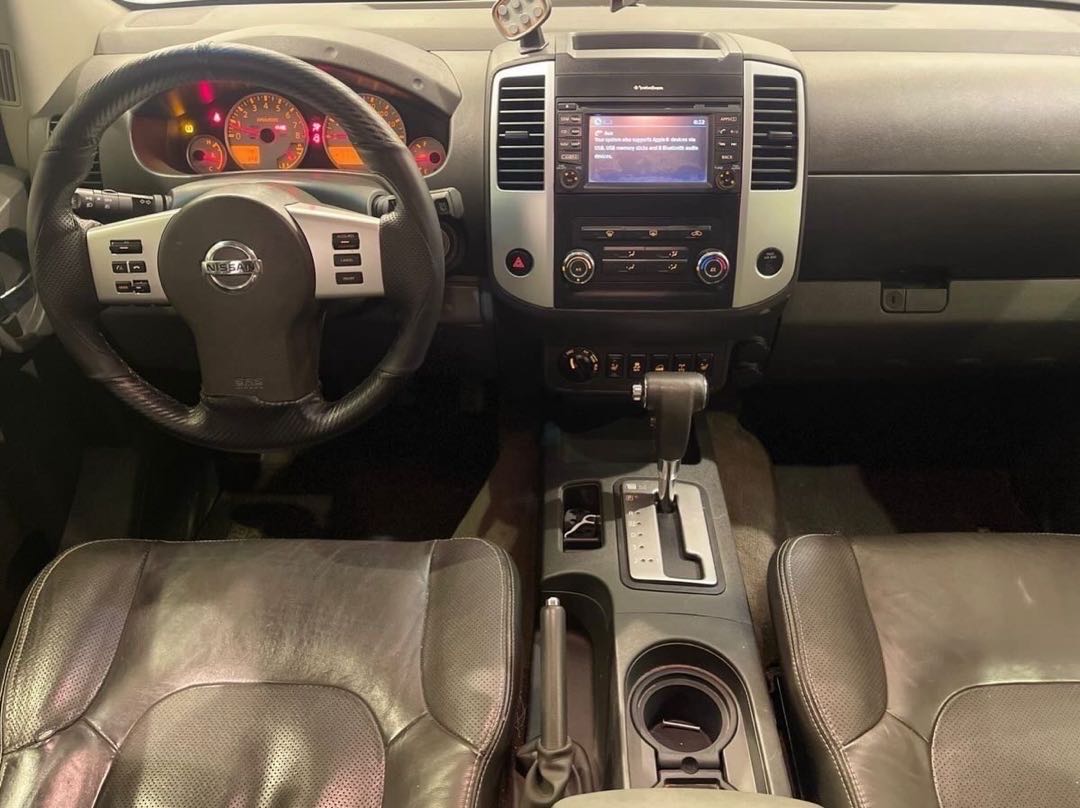 Car Image 2015 NISSAN XTERRA 